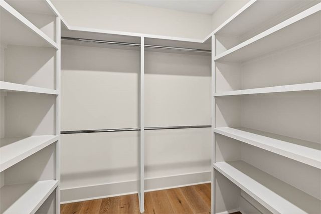 106 Kings Way, St Simons Island, GA 31522