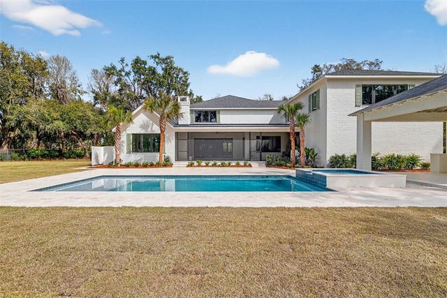 106 Kings Way, St Simons Island, GA 31522