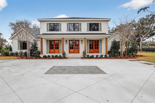 106 Kings Way, St Simons Island, GA 31522