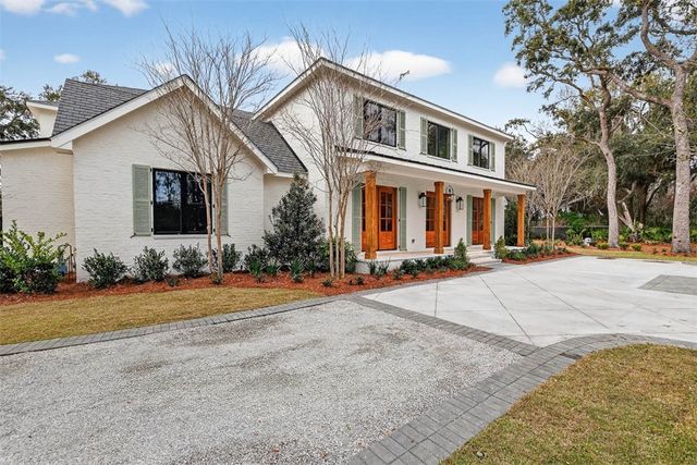 106 Kings Way, St Simons Island, GA 31522