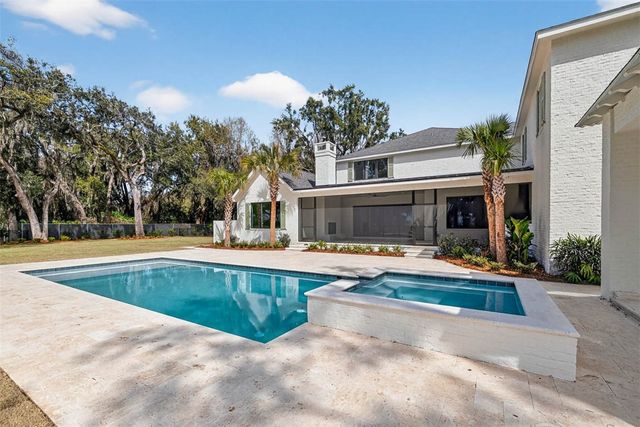 106 Kings Way, St Simons Island, GA 31522