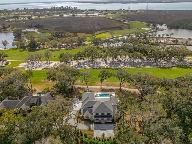 106 Kings Way, St Simons Island, GA 31522