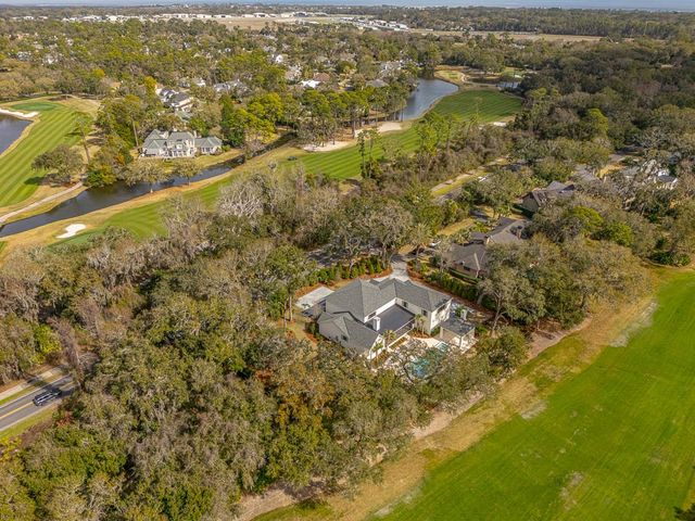 106 Kings Way, St Simons Island, GA 31522