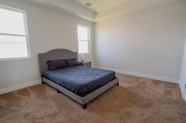 615 Northew Street L, Houston, TX 77091