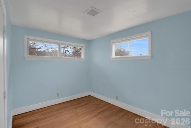 4623 Woodlark Lane, Charlotte, NC 28211