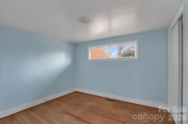 4623 Woodlark Lane, Charlotte, NC 28211