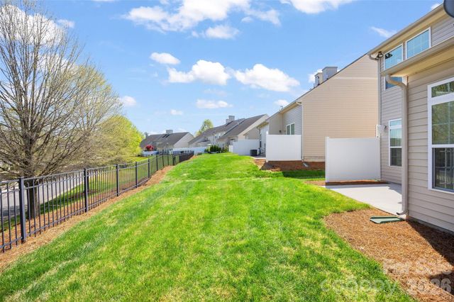 9548 Birkwood Court, Charlotte, NC 28278