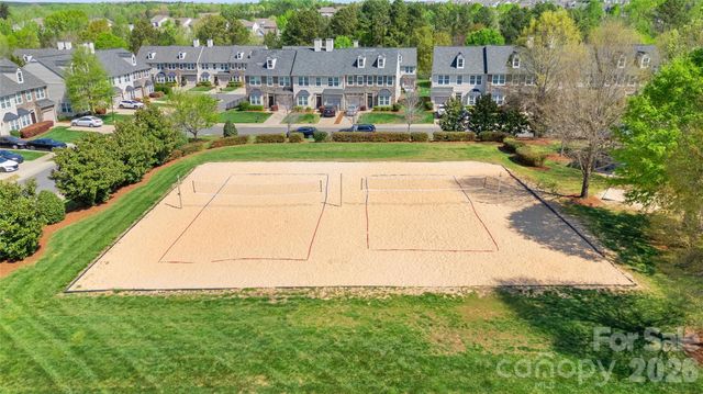 9548 Birkwood Court, Charlotte, NC 28278