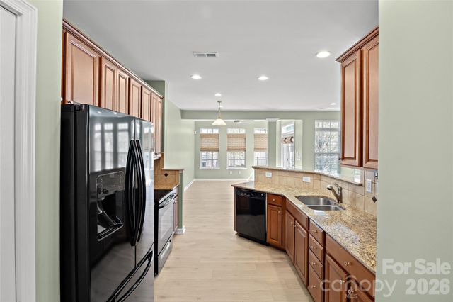 9548 Birkwood Court, Charlotte, NC 28278