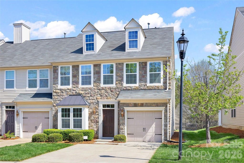 9548 Birkwood Court, Charlotte, NC 28278