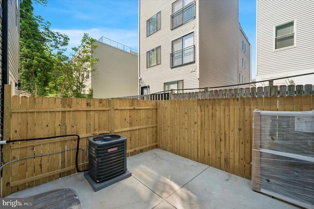 636 N SHEDWICK ST, Philadelphia, PA 19104