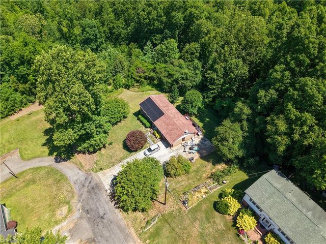 166 Town Lane, Mount Airy, NC 27030