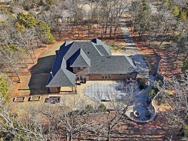 622 Doe Ridge Court, Norman, OK 73026