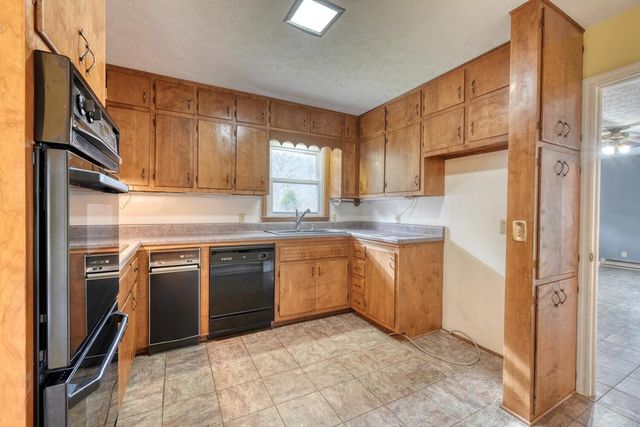 6112 Byers Creek Road, Young Harris, GA 30582