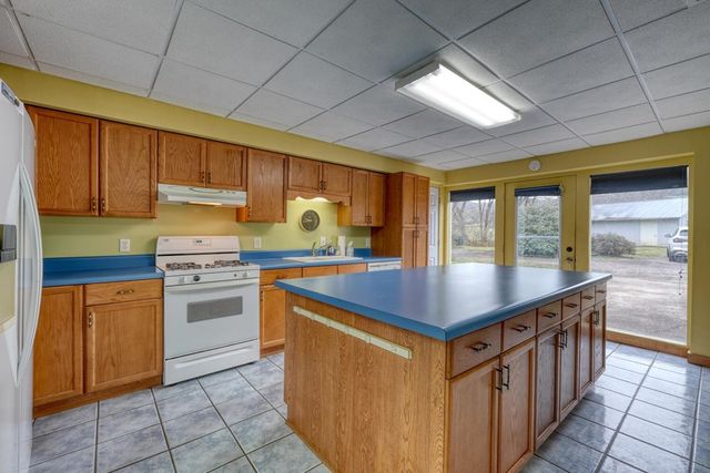 6112 Byers Creek Road, Young Harris, GA 30582