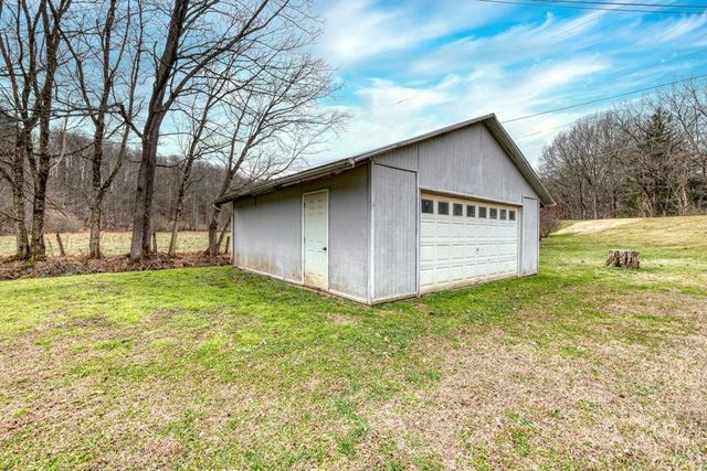 6112 Byers Creek Road, Young Harris, GA 30582