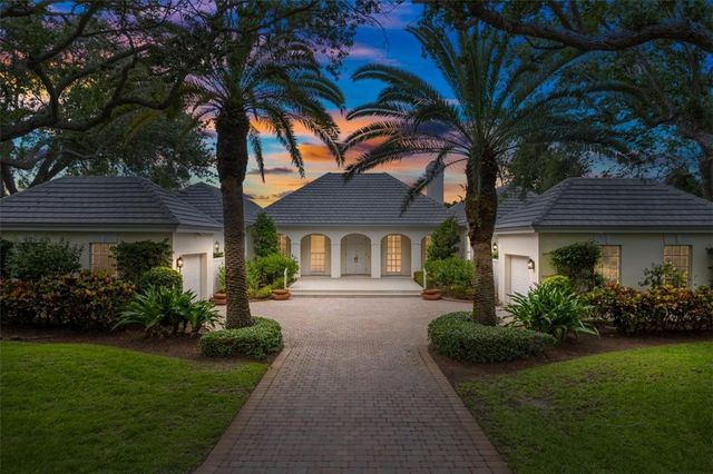 331 Shores Drive, Vero Beach, FL 32963