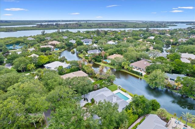 331 Shores Drive, Vero Beach, FL 32963
