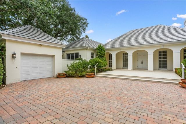 331 Shores Drive, Vero Beach, FL 32963