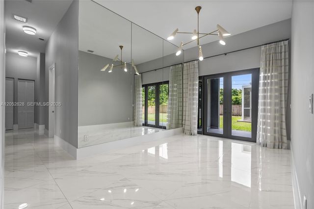 9340 SW 177th Street -, Palmetto Bay, FL 33157