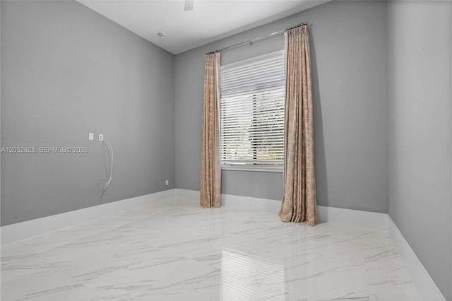9340 SW 177th Street -, Palmetto Bay, FL 33157