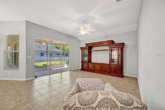 4510 29TH AVENUE CIRCLE E, Palmetto, FL 34221