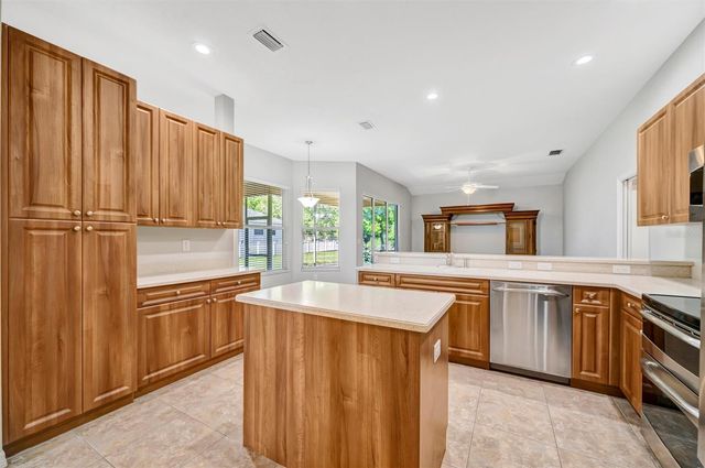 4510 29TH AVENUE CIRCLE E, Palmetto, FL 34221