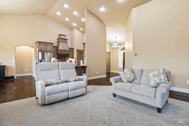 567 Reese Road, Twin Falls, ID 83301