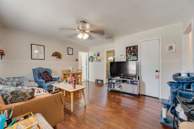 2136 Evergreen Street, Garland, TX 75041