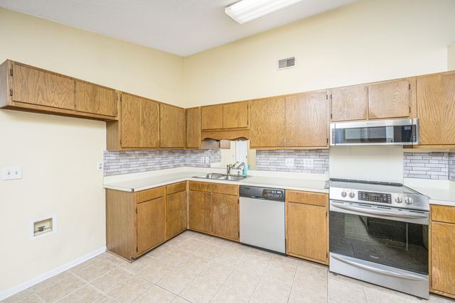 1029 Oakcrest Drive, Charleston, SC 29412