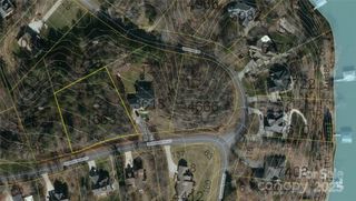 6306 Mountainside Drive, Hickory, NC 28601
