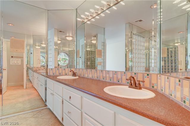 8716 Nautical Bay Lane, Las Vegas, NV 89117