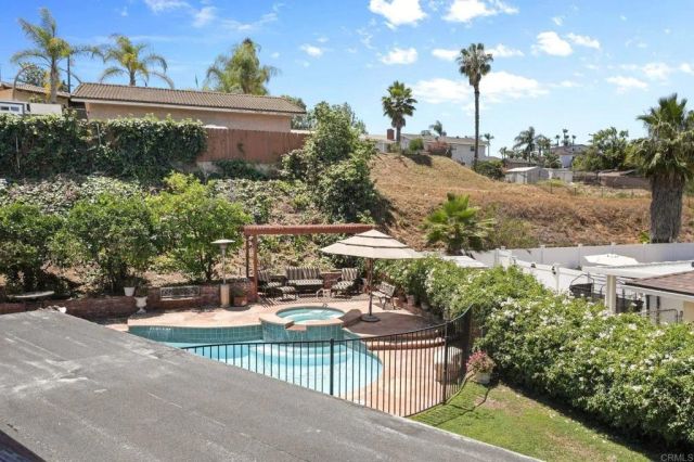 1740 Milton Manor Dr, El Cajon, CA 92021