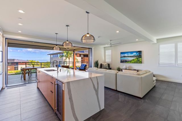 52 Kai Malu Dr Unit 102, Kihei, HI 96753