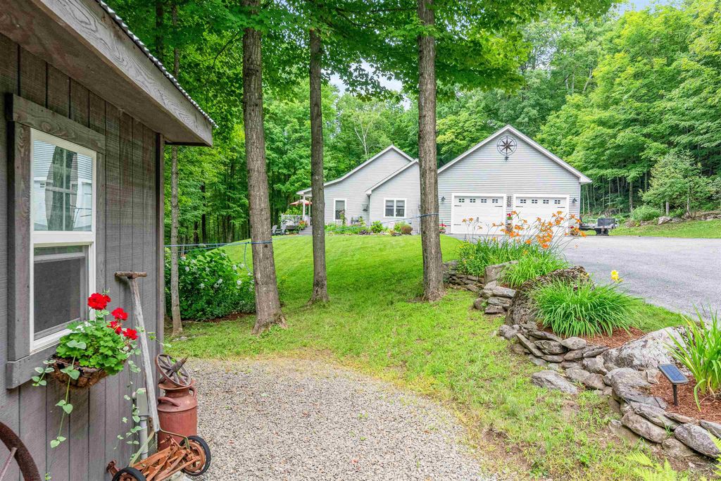 18 Hawthorne Road, Fairfax, VT 05454