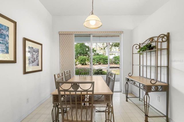 2113 WORTHINGTON GREENS DRIVE, Sun City Center, FL 33573