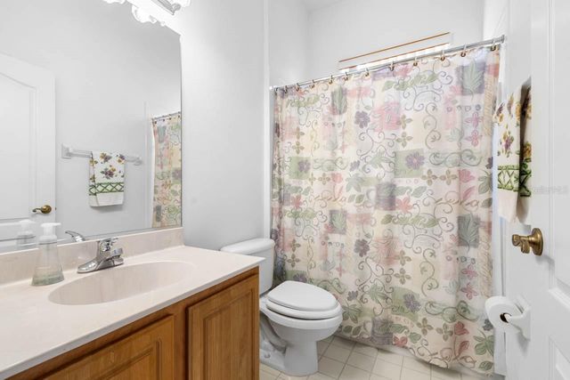 2113 WORTHINGTON GREENS DRIVE, Sun City Center, FL 33573