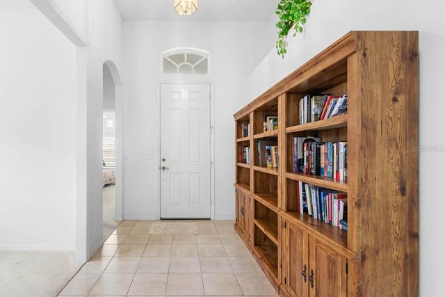 2113 WORTHINGTON GREENS DRIVE, Sun City Center, FL 33573