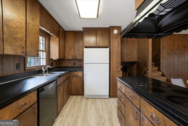 5560 Fulton Mill Road, Lizella, GA 31052