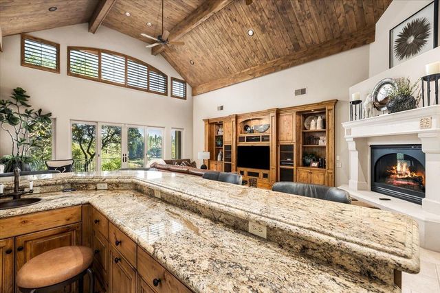 1461 Lodge View Dr, Meadow Vista, CA 95722