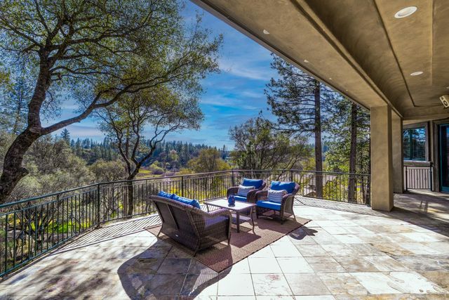 1461 Lodge View Dr, Meadow Vista, CA 95722