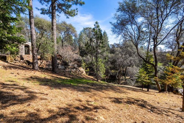 1461 Lodge View Dr, Meadow Vista, CA 95722