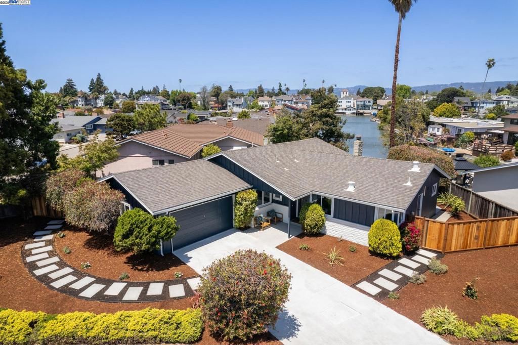 1915 Otis Dr, Alameda, CA 94501