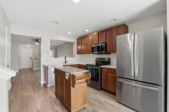 8113 SILENT CREEK DRIVE, Tampa, FL 33615