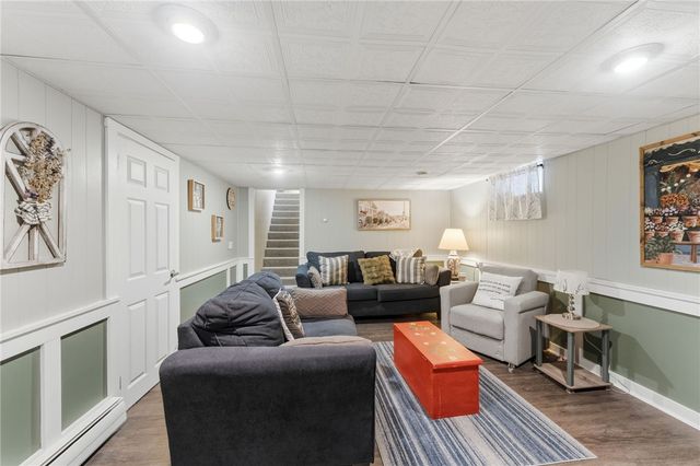 6 Setian Circle, Johnston, RI 02919