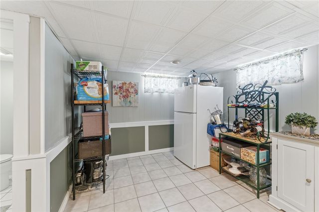 6 Setian Circle, Johnston, RI 02919