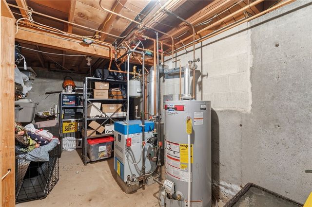 6 Setian Circle, Johnston, RI 02919