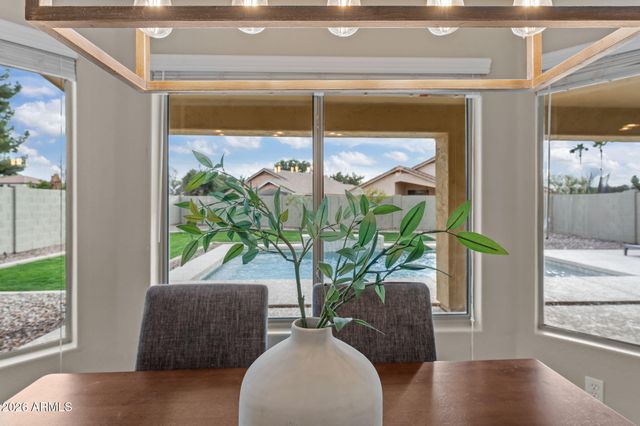 2305 E CHERRY HILLS Place, Chandler, AZ 85249