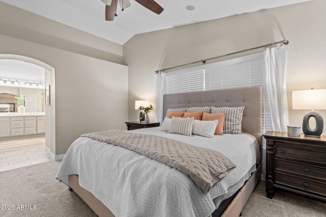 2305 E CHERRY HILLS Place, Chandler, AZ 85249