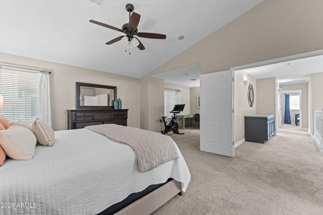 2305 E CHERRY HILLS Place, Chandler, AZ 85249